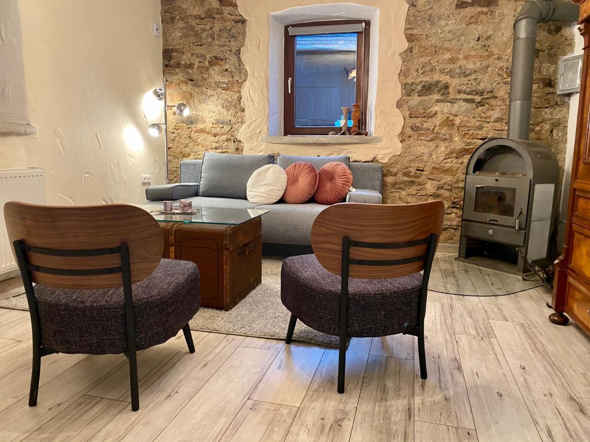 Eifelstein, Apartment mit Whirlpool und Ofen Dahlem  Exterior foto