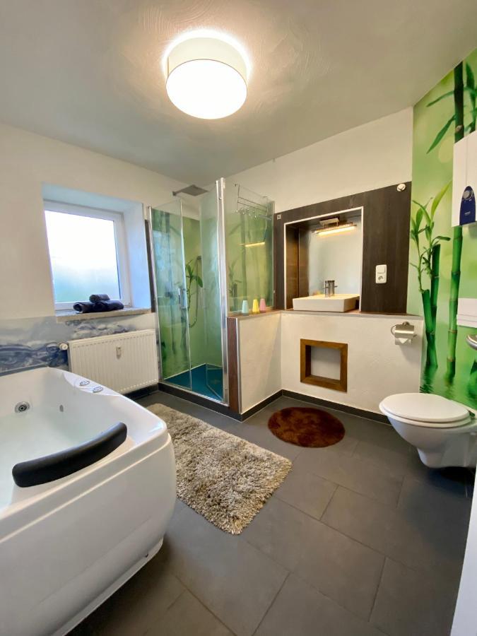 Eifelstein, Apartment mit Whirlpool und Ofen Dahlem  Exterior foto
